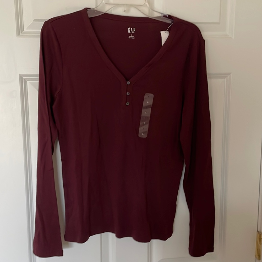 Three button long sleeve tee
